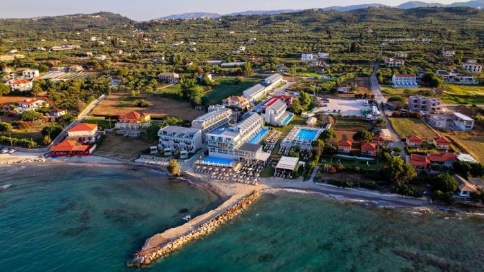 Golden Coast Beachfront Resort