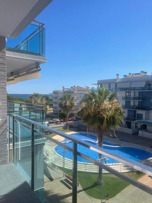Confortable apartamento con vista al mar en Cambrils playa Esquirol