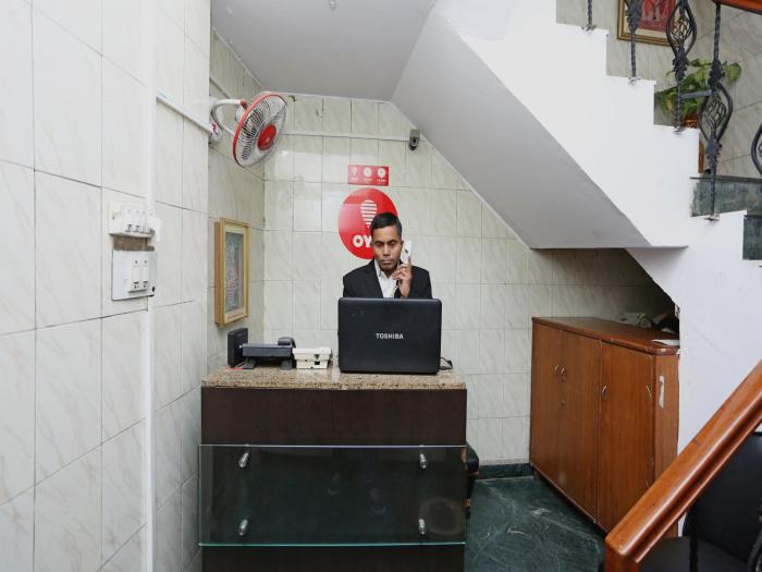 Hotel O Kalkaji Residency Bnb Near Lotus Temple