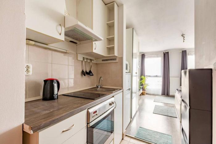 Cozy Studio Apartment in Central Budapest with Modern Amenities