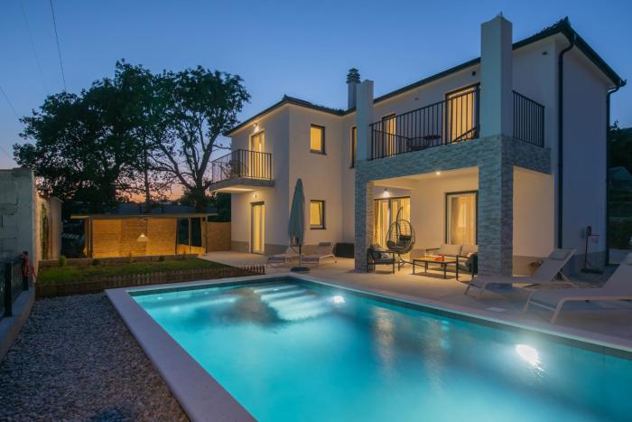 Villa Ginger Modern Villa with Private Pool