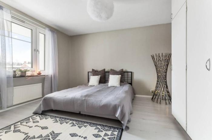 Spacious and Modern Apartment Space