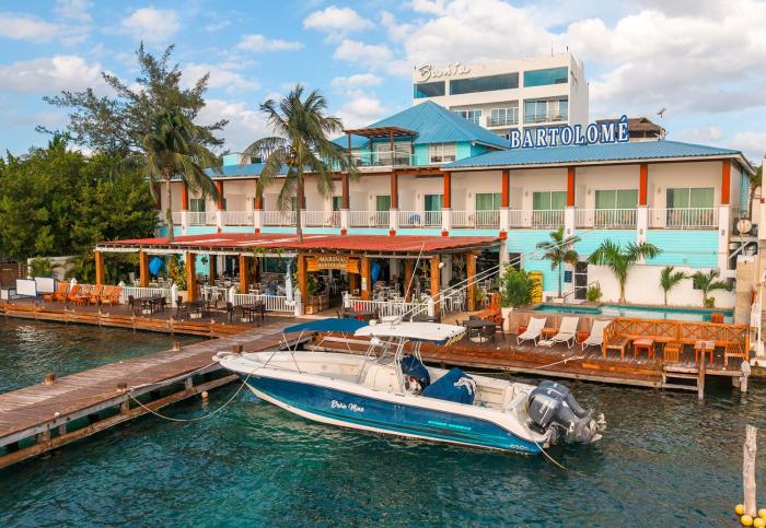 Bartolome Oceanfront Suites