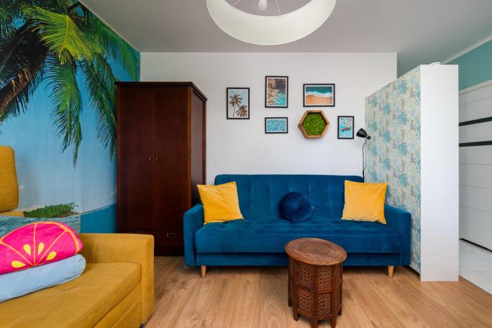 Ziemowita Colorful Studio by BookingHost