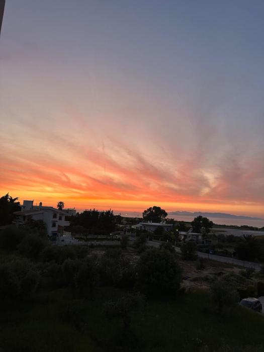Amber Horizon & Sea View Apartment