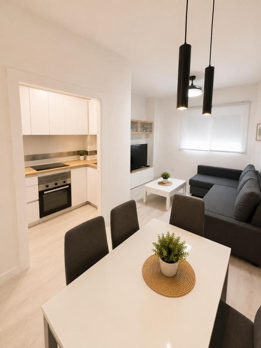 Apartamento Familiar Santa Pola con Patio Privado