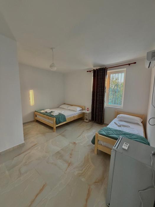 Lukova rooms
