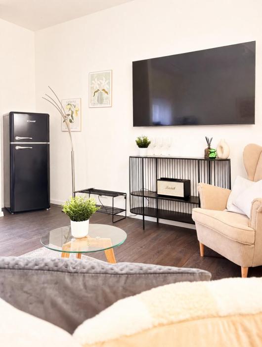 Stylisches Design-Apartment nahe SAP Walldorf Hockenheimring bis 4 Gäste