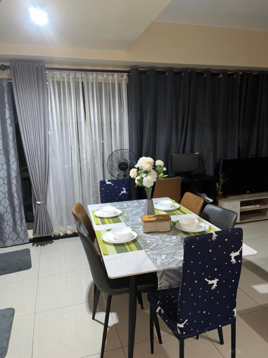 Manila Bay Sunset Suite 25 Petfriendly, Workfromhome Ready, Near Airport, MOA, PICC, World Trade Center, US Embassy