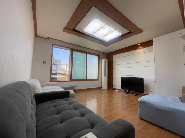 BV House