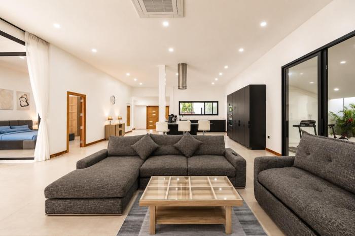 Luxury 4BR Villa Private Pool Gym Bar & BBQ V343