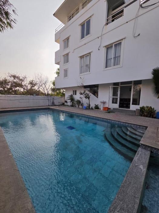 Velora Villa Mahabs