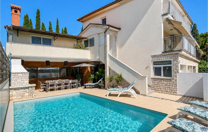 Beautiful Home In Pula