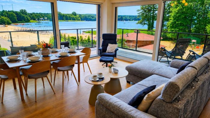Złota Plaża Apartament Słoneczny z widokiem na jezioro