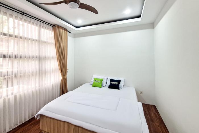 Urbanview Omah Obah Antapani Bandung