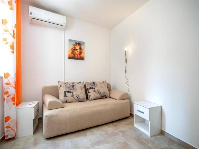 Studio in Vodice near Male Vrulje Beach