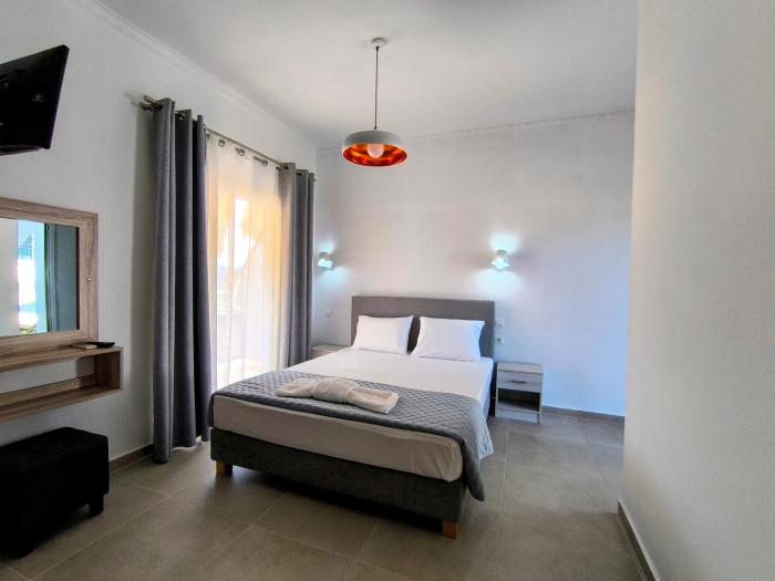 Ioannis Fotinos Rooms