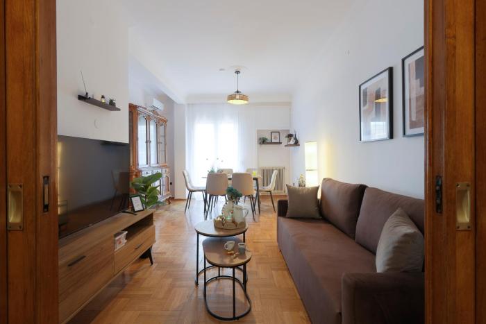 Luxury Vantage Apartment 3BR Spatial view