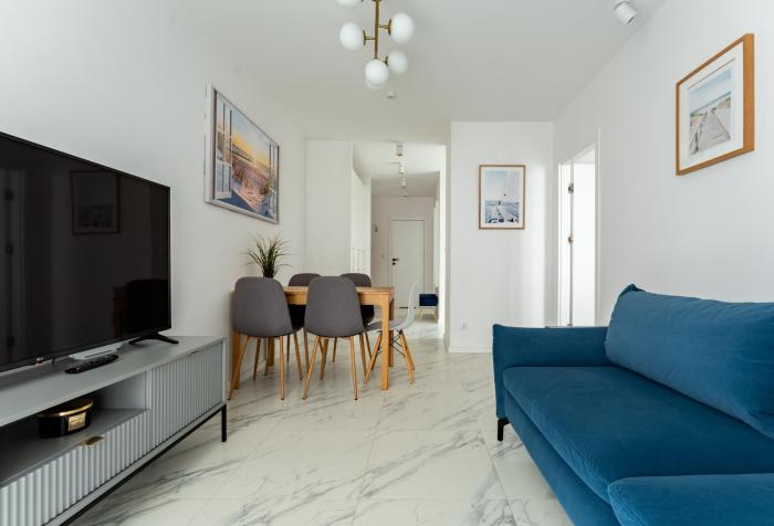 Marina Gdańsk Modern Apartment by BookingHost
