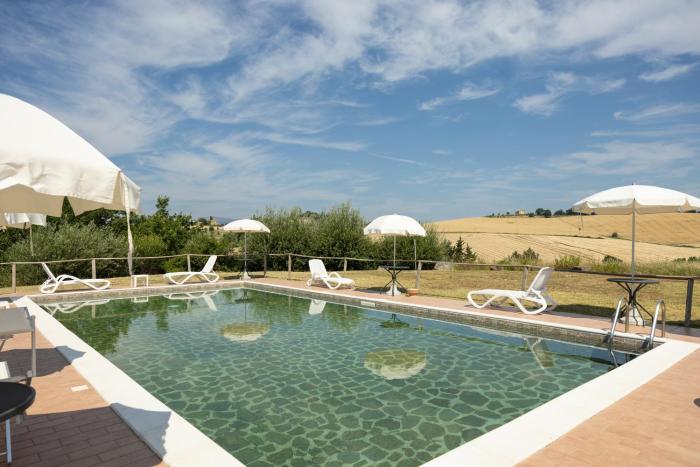 Il Giuncheto Apartments, Pool, Umbrian Countryside