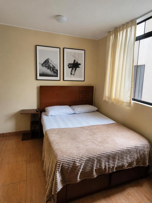 Céntrica habitación doble Larcomar