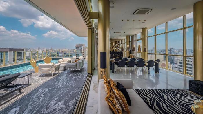 1902 - Studio Versace com design exclusivo, completo com ar condicionado e workspace - Próximo ao parque Ibirapuera
