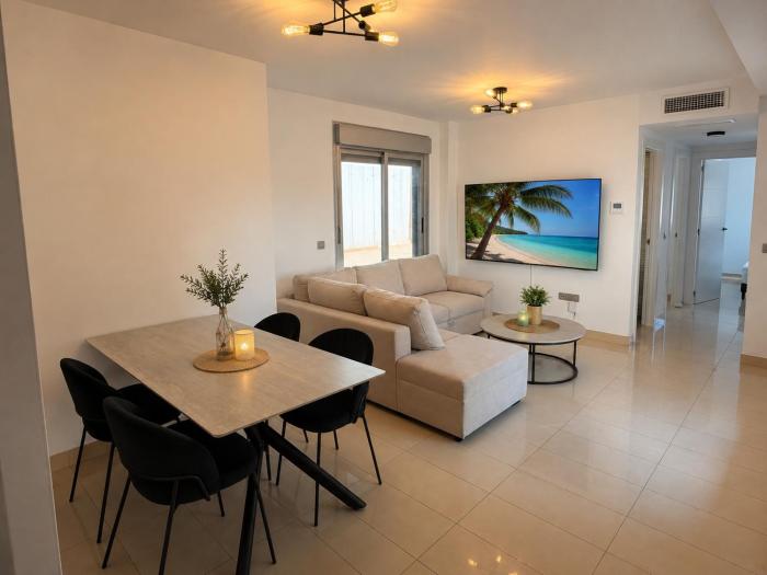 Modern apartment on the beach, Cala de Finestrat,