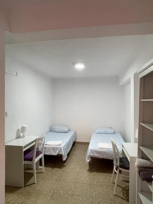 Cozy room near Nuevo Mestalla
