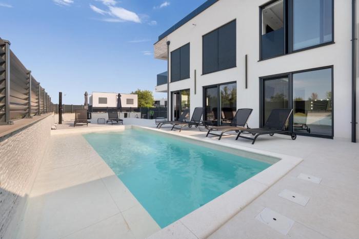 Apartments by Petar - Sun & Pool Residence