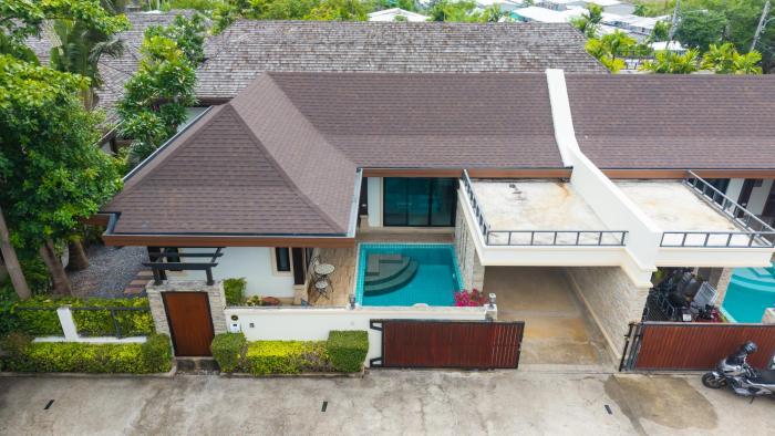 Rawai VIP VIlla 2D5 两卧室精装泳池别墅 步行到拉威海滩3分钟 拉威中心生活便利