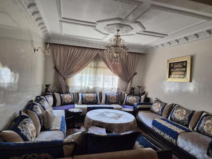 Bel appartement bien équipé à Casablanca