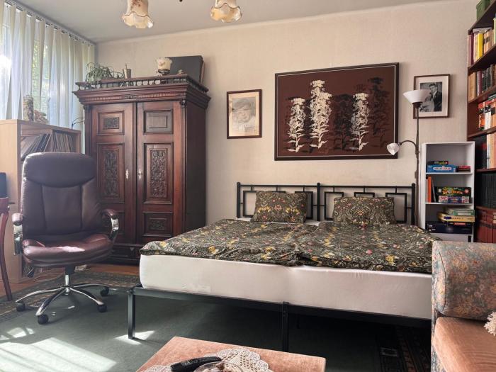 Egry Rooms