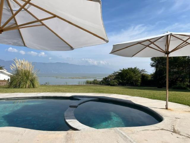 Preciosa Casa en san Luis Soyatlan