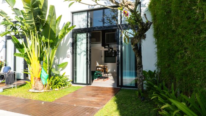 Luxury Tropical Loft in Heart of Berawa