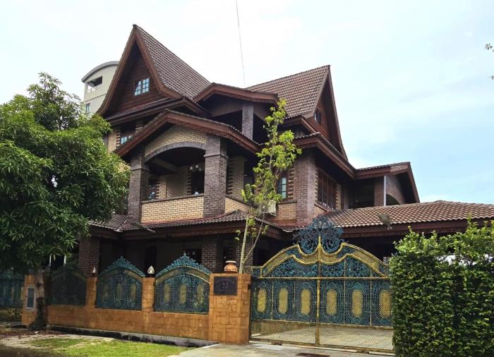 CASA ALRAWDAH