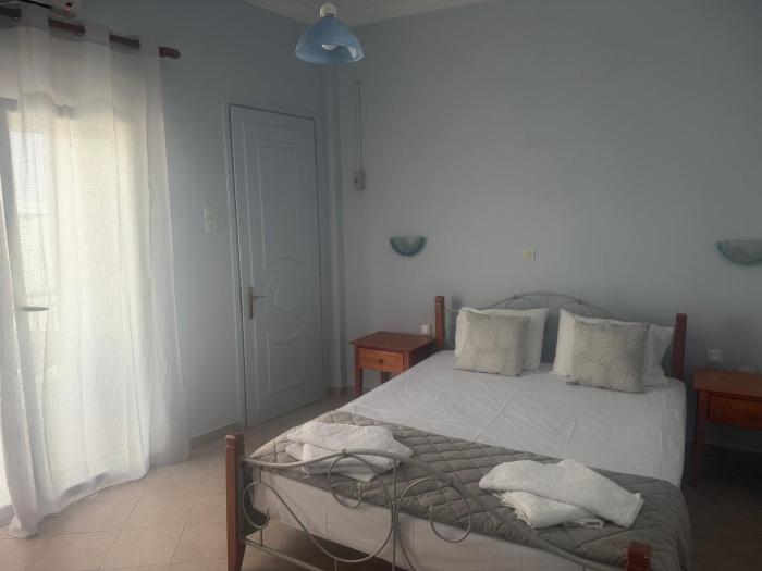 Apergis Rooms