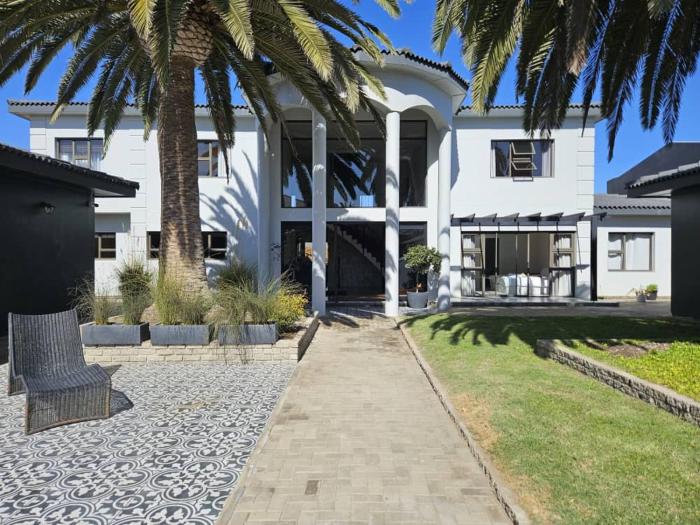 Dune Villa