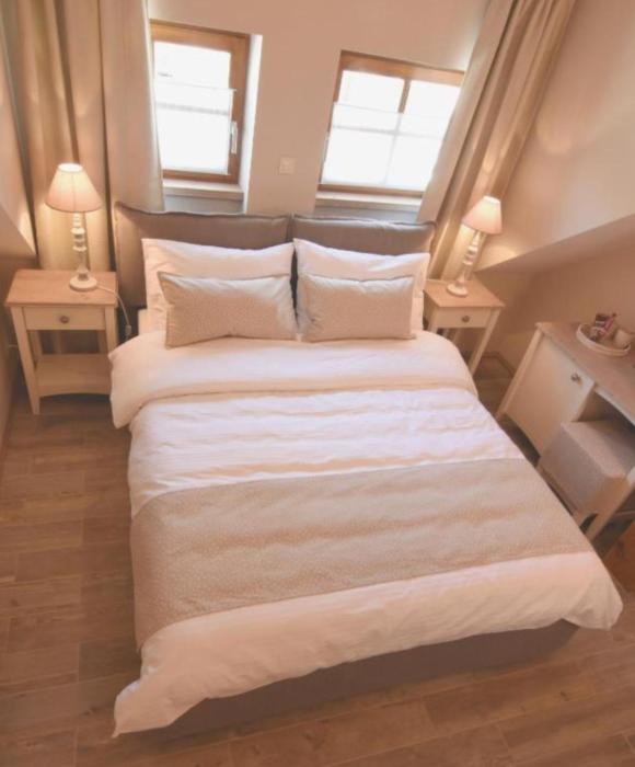 Janez rooms