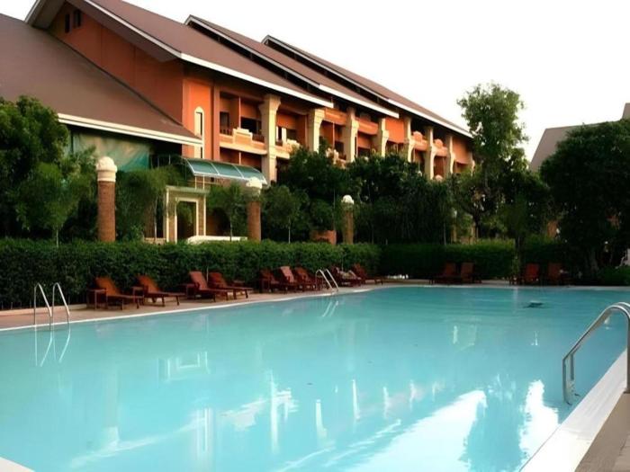 Fairtex Sports Club and Hotel