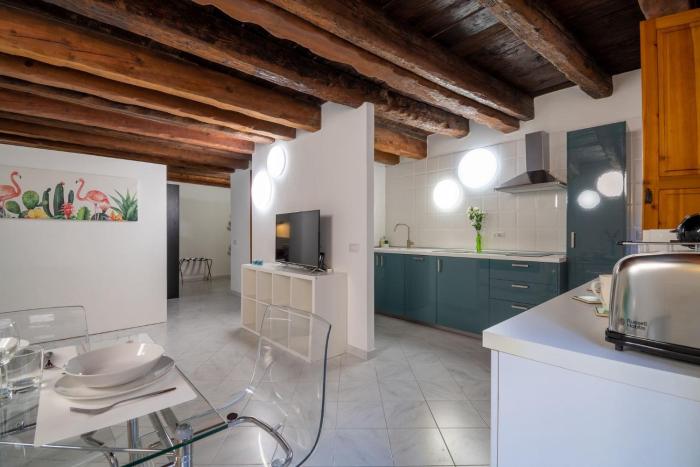 Sotto la torre Apartment