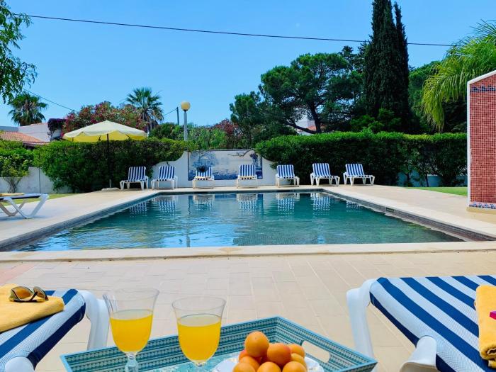 Charming House in Carvoeiro + Pool