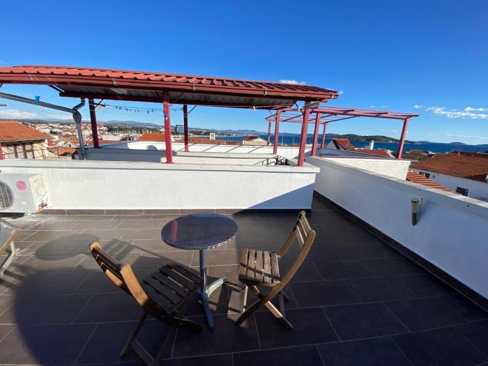 Enchanting Apartment in Vodice with Sea View Terrace