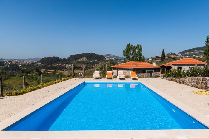 Comfortable house in Fornos with shared pool