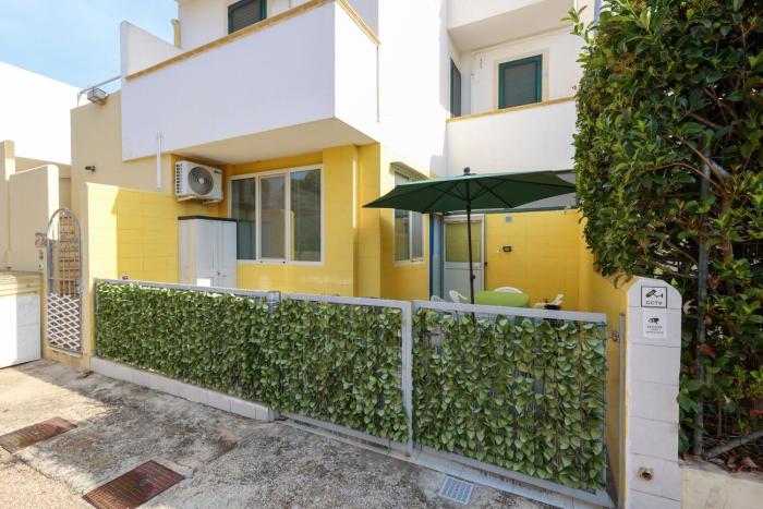 Charming apartment in Torre Pali with large terrace