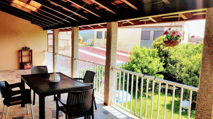 Charming House in Porriño with Terrace and Garden