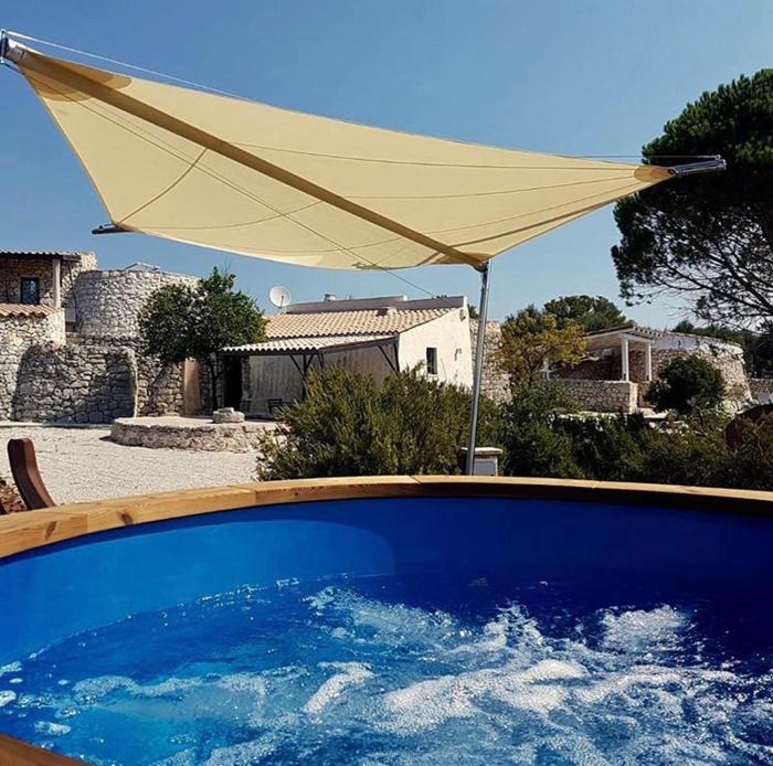 Charming Apartment with Jacuzzi and Sea View - Salve, 85 sqm