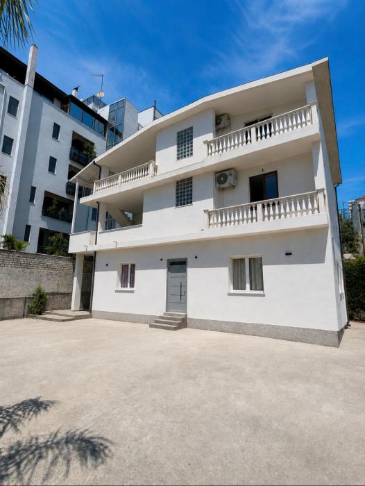 Vila Gjeci