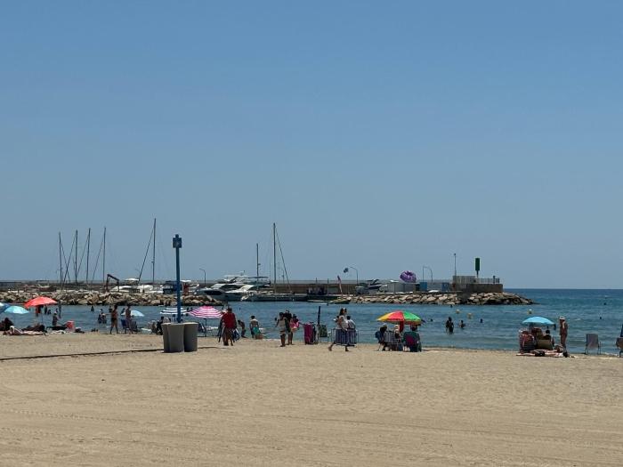 Parasol Holiday Alasio apartemento beach lovers