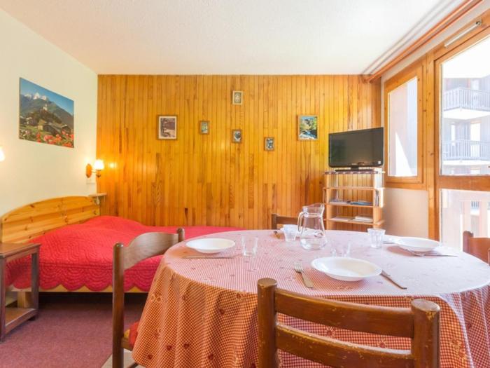 Appartement cosy au centre de Montchavin avec balcon - FR-1-181-2521