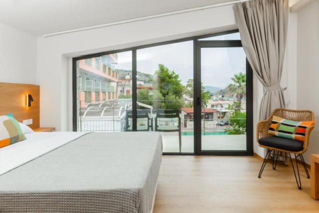 Petra Suites Tolo